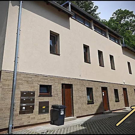 Apartman Karel - *